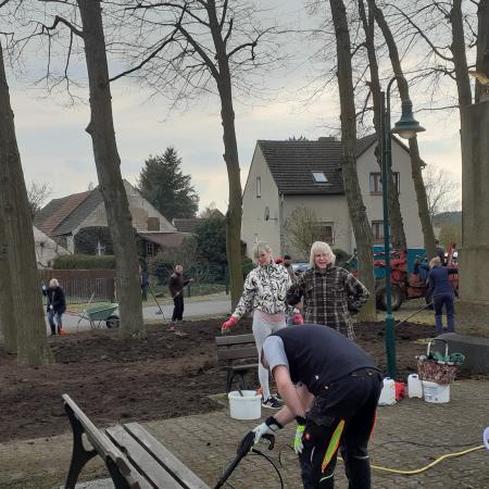 Größeres Bild anzeigen